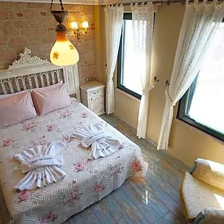 Fikretbey Konagi 3* Айвалык