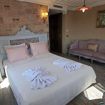 Hotel Fikretbey Konagi Ayvalı