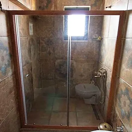 Fikretbey Konagi Ayvalı