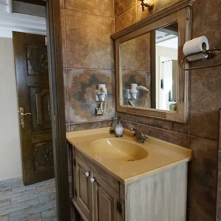 Fikretbey Konagi Ayvalik